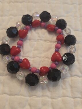 Handmade Red Heart Beaded & Faceted Jet Black & Clear Glass Stretch Bracelet